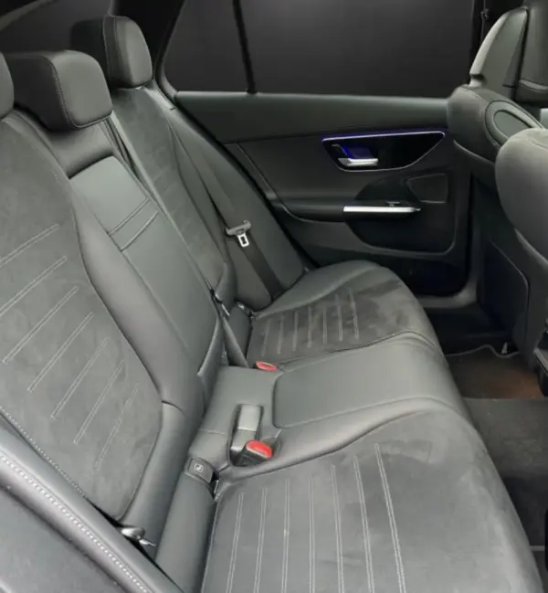 Mercedes-Benz C 300 de T 9G-TRONIC AMG Line Advanced 9