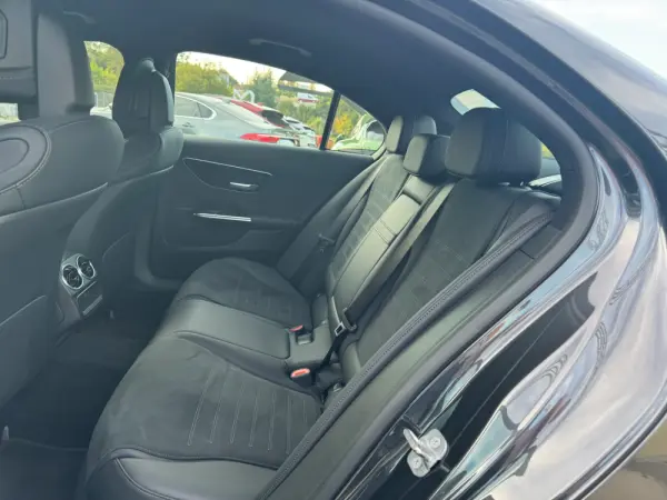 Mercedes-Benz C 300 AMG 24