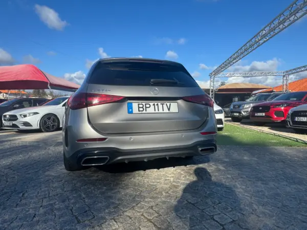 Mercedes-Benz C 300 e AMG Line 2