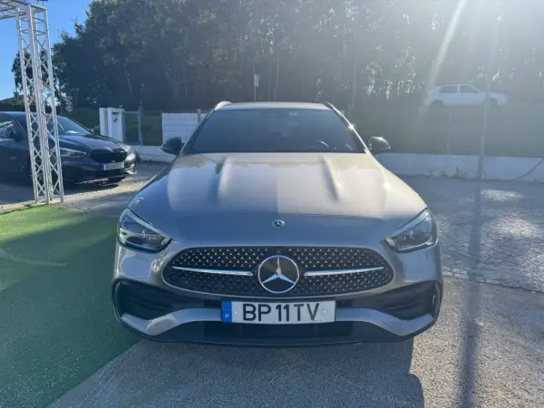 Mercedes-Benz C 300 e AMG Line 4