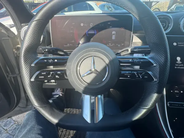 Mercedes-Benz C 300 e AMG Line 7