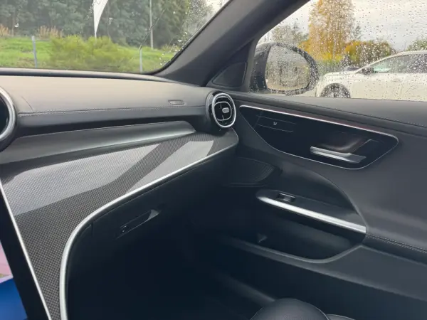 Mercedes-Benz C 300 7