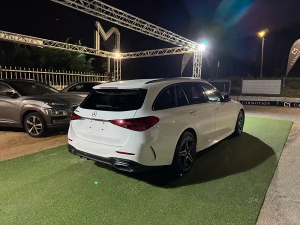 Mercedes-Benz C 300 13