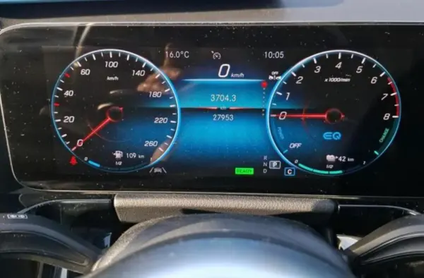 Mercedes-Benz GLA 250 e 8G-DCT AMG Line Advanced Plus 8