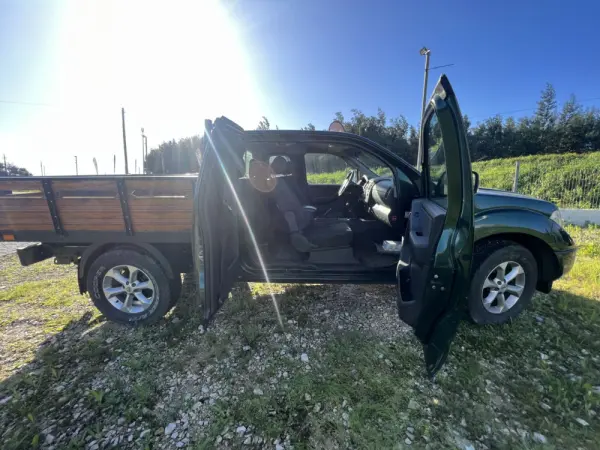 Nissan Navara Outro 3