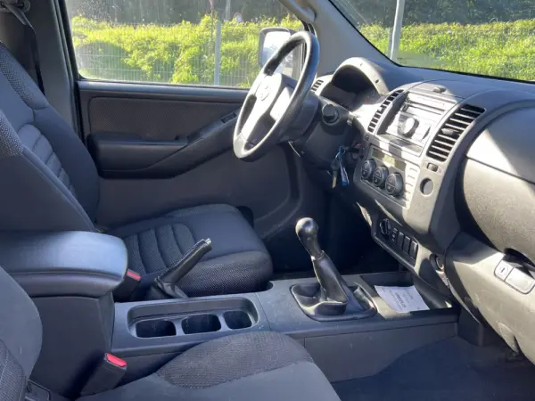 Nissan Navara Outro 5