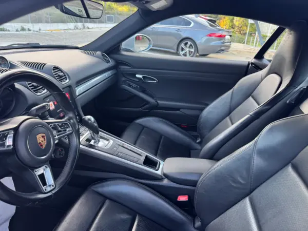 Porsche 718 Cayman 2.0 T PDK 19
