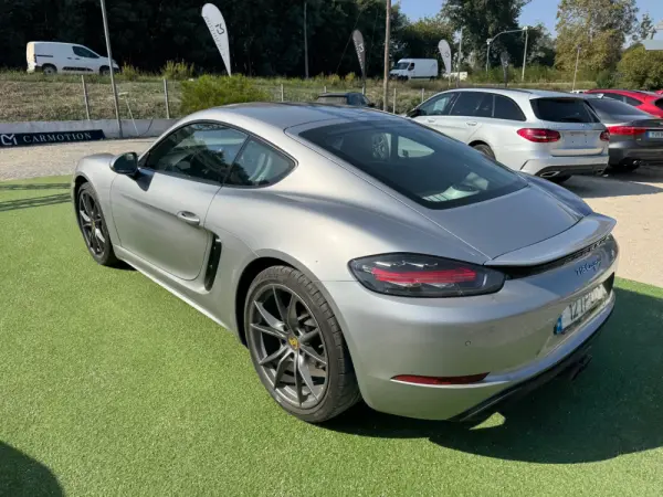 Porsche 718 Cayman 2.0 T PDK 22