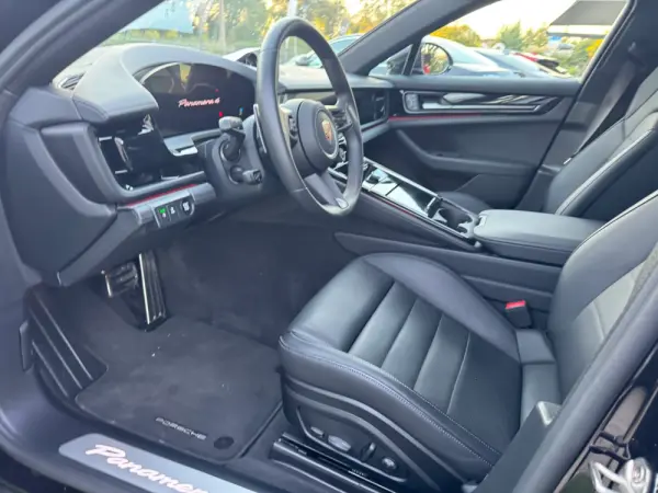 Porsche Panamera 4 E-Hybrid 30