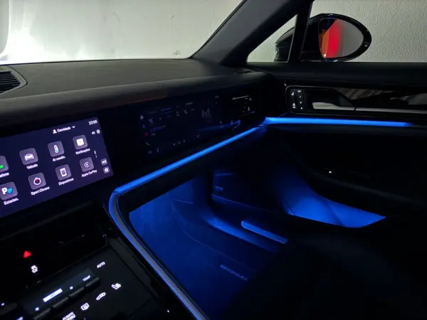 Porsche Panamera 4 E-Hybrid 43