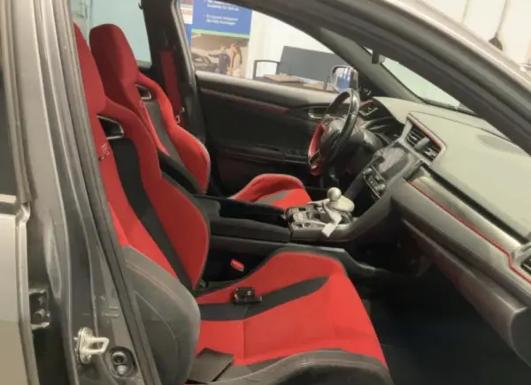 Honda Civic 2.0 i-VTEC Type-R GT 12