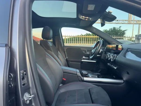 Mercedes-Benz GLA 250 e AMG Line 22