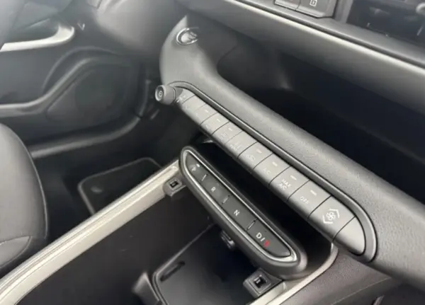 Jeep Avenger 54 kWh Summit 16