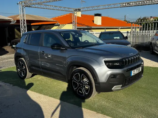 Jeep Avenger 54 kWh Summit 14