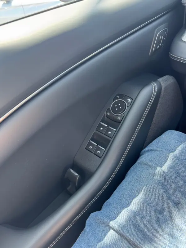 Ford Mustang Mach-E 98.7 kWh Premium 31