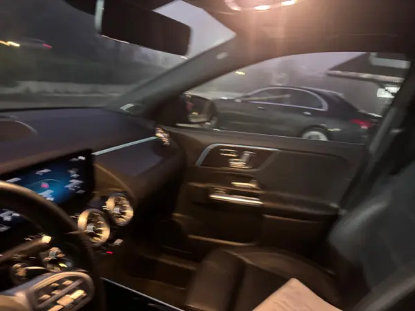 Mercedes-Benz GLA 250 e AMG Line 24