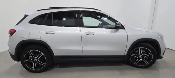 Mercedes-Benz GLA 250 e 8G-DCT AMG Line 6