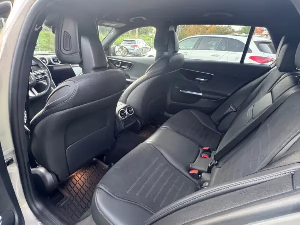 Mercedes-Benz C 300 e AMG Line 22