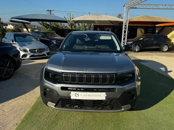 Jeep Avenger 10