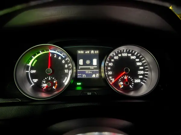 Volkswagen Golf 1.4 GTE Plug-in-Hybrid DSG 30