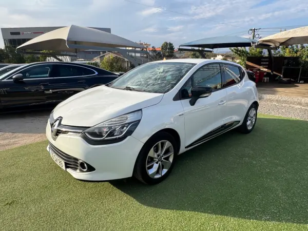 Renault Clio 0.9 TCe Limited Edition 10