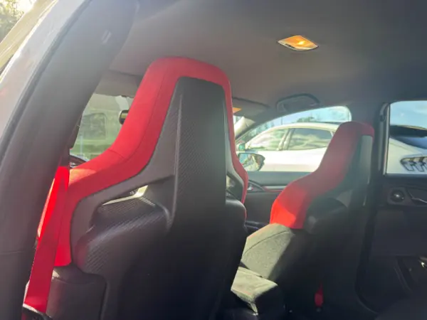 Honda Civic 2.0 VTEC Turbo Type R GT 37