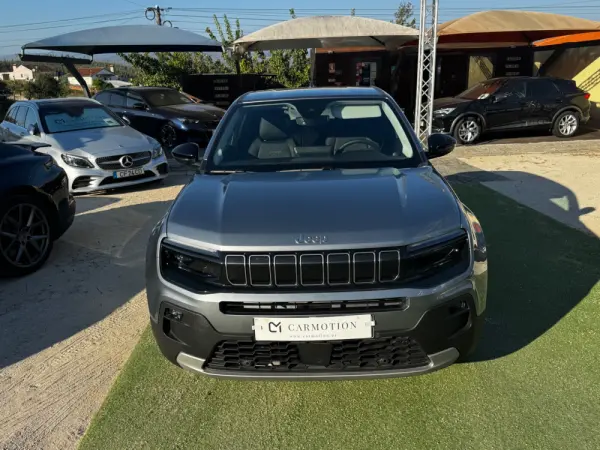 Jeep Avenger 9