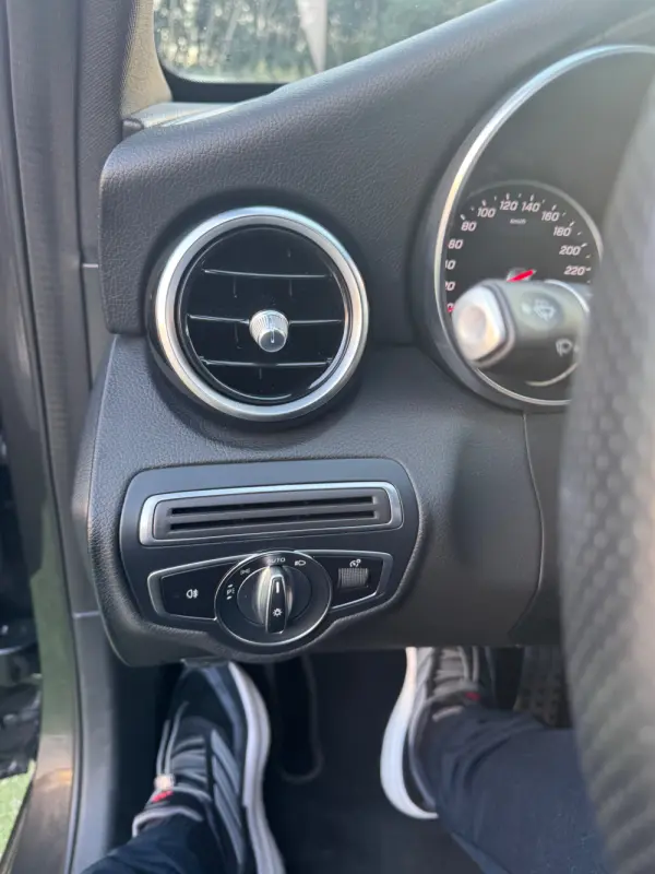 Mercedes-Benz C 300 de AMG Line 24