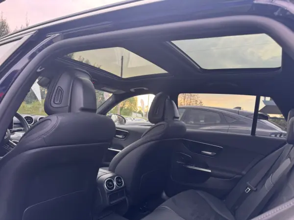 Mercedes-Benz C 300 e AMG Line 35