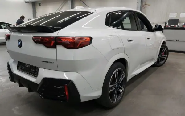 BMW iX2 xDrive30 Pack Desportivo M Pro 2