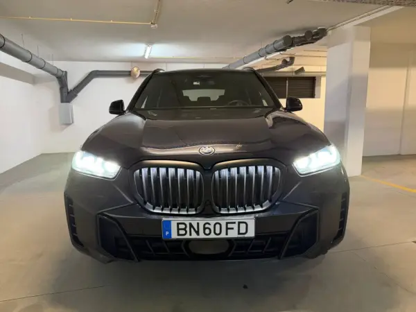 BMW X5 50 e xDrive Edição Desportiva M 26