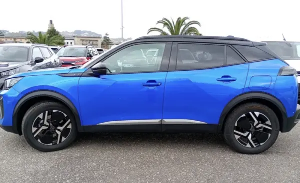 Peugeot e-2008 54 kWh GT 11