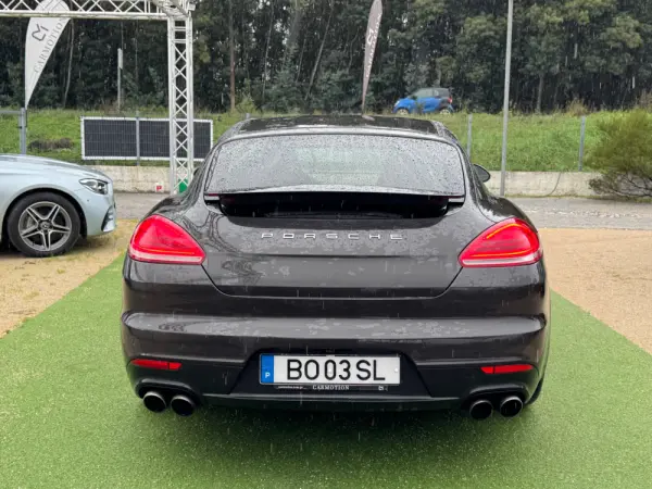 Porsche Panamera S E-Hybrid 5