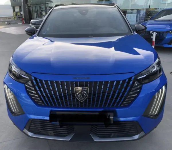 Peugeot e-2008 50 kWh GT 3