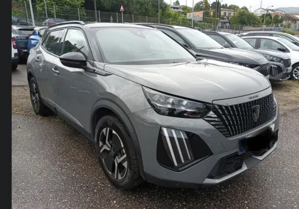 Peugeot e-2008 50 kWh GT 2