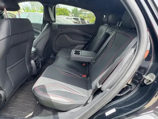 Ford Mustang Mach-E 98.7 kWh Premium 18