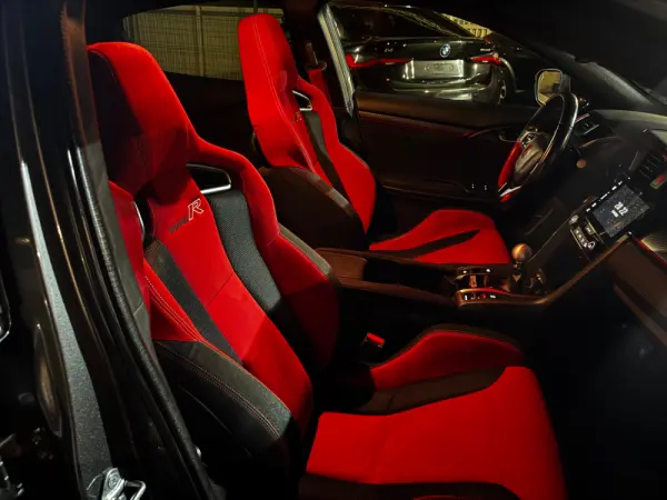 Honda Civic 2.0 i-VTEC Type-R GT 26