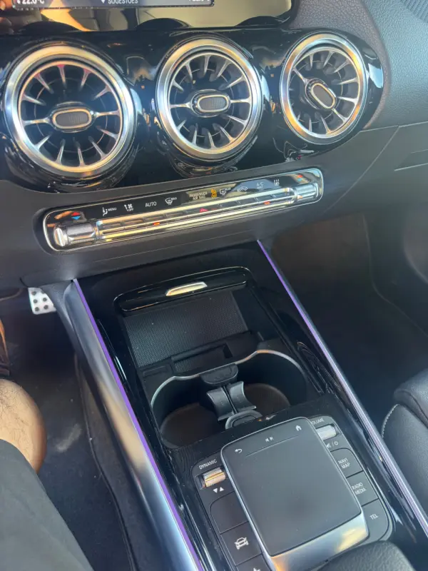 Mercedes-Benz GLA 250 e 8G-DCT AMG Line 41