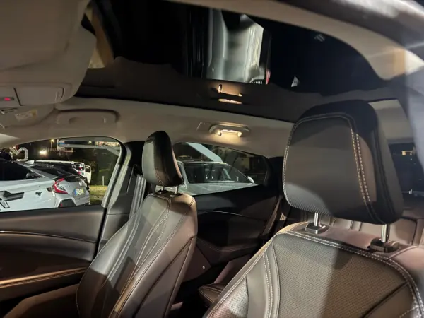 Ford Mustang Mach-E 98.7 kWh Premium 30