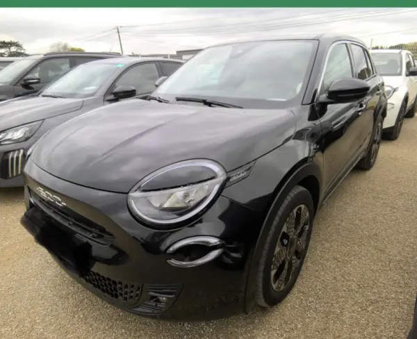 Fiat 600 1.2 Hybrid La Prima 1