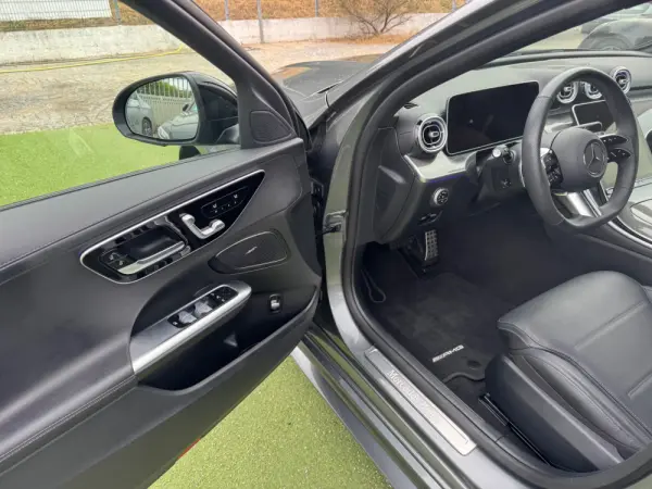 Mercedes-Benz C 300 de T 9G-TRONIC AMG Line 43