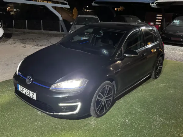 Volkswagen Golf 1.4 GTE Plug-in-Hybrid DSG 2