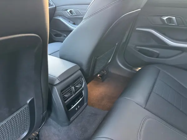 BMW 320 e Corporate Edition Auto 18