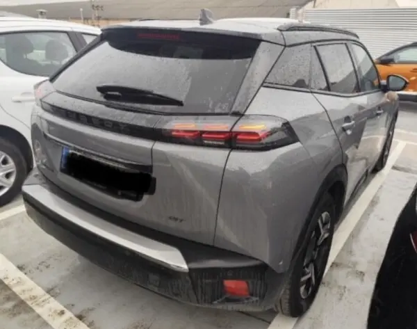 Peugeot e-2008 54 kWh GT 2
