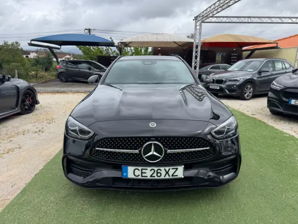 Mercedes-Benz C 300 e AMG Line 12