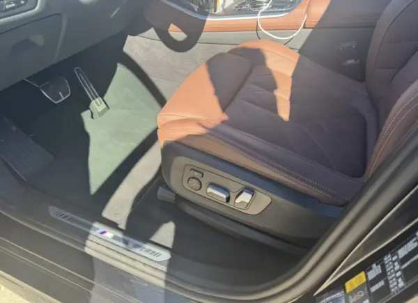 BMW X5 50 e xDrive Edição Desportiva M 7