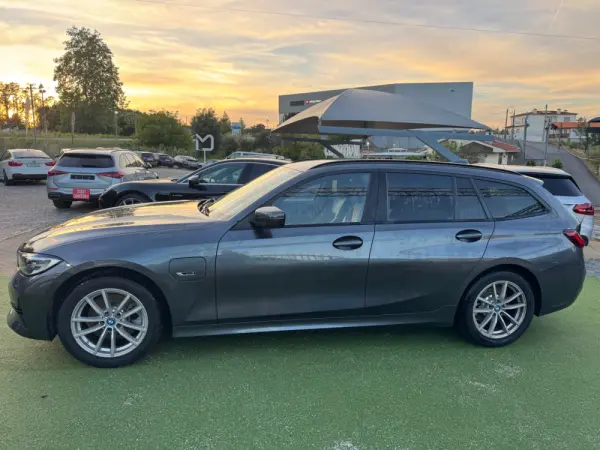 BMW 320 e Corporate Edition Auto 24
