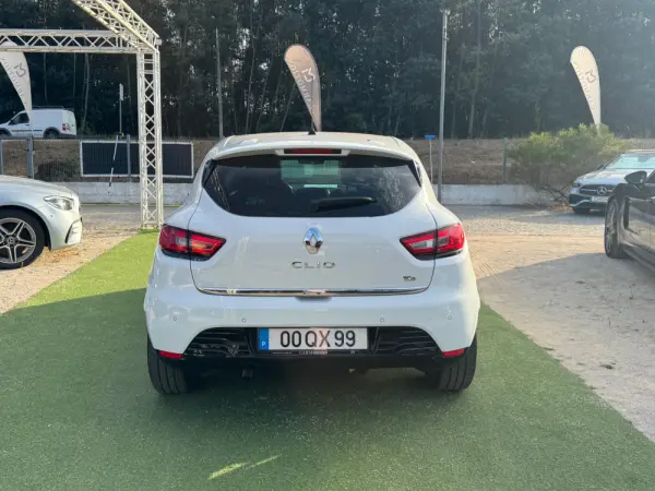 Renault Clio 0.9 TCe Limited Edition 4