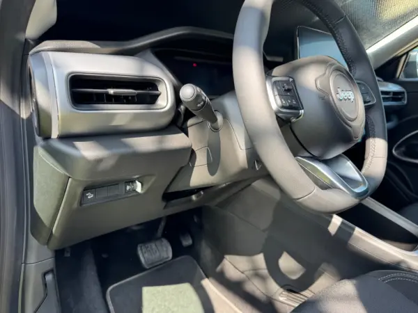 Jeep Avenger 54 kWh Summit 36