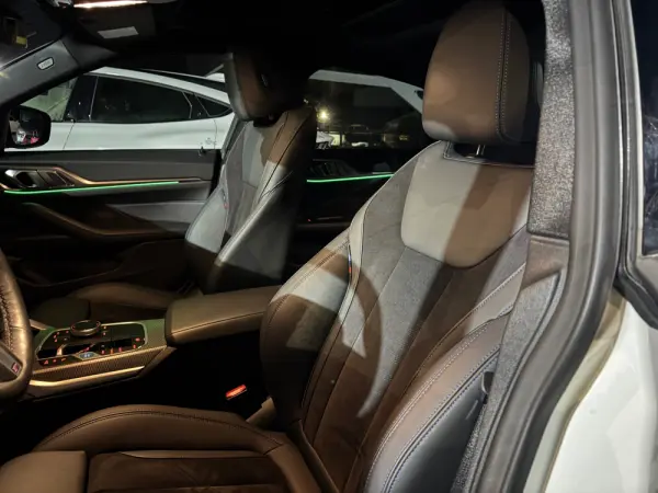 BMW i4 eDrive40 Pack Desportivo M 28